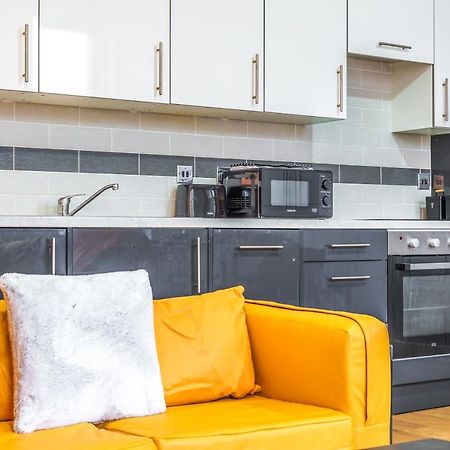 Spacious City Centre Apartment - Sleeps 8 Liverpool Esterno foto